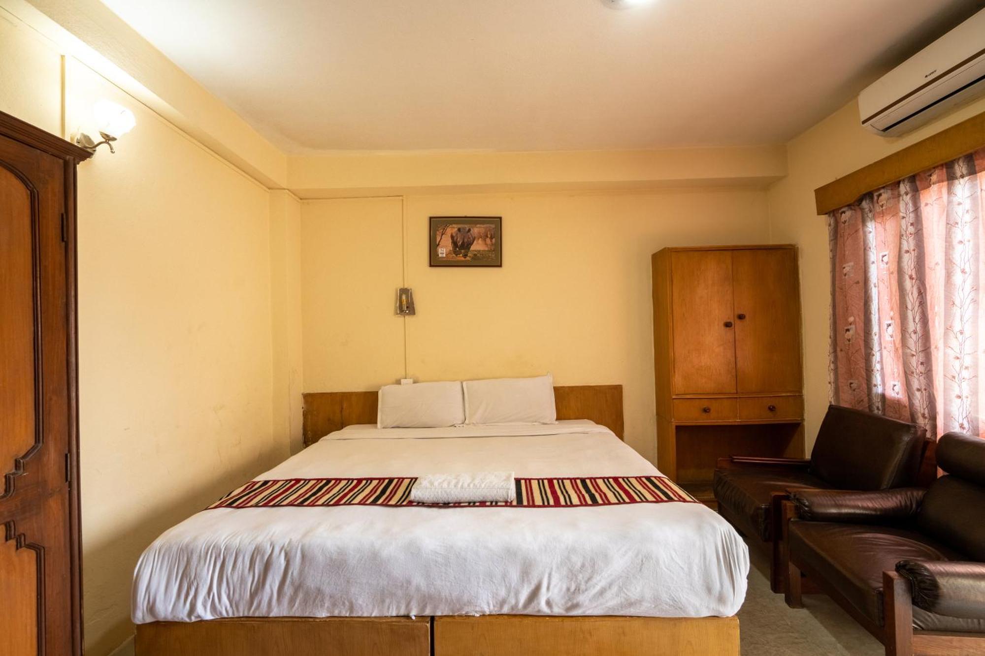Hotel Nana Kathmandu Exteriör bild