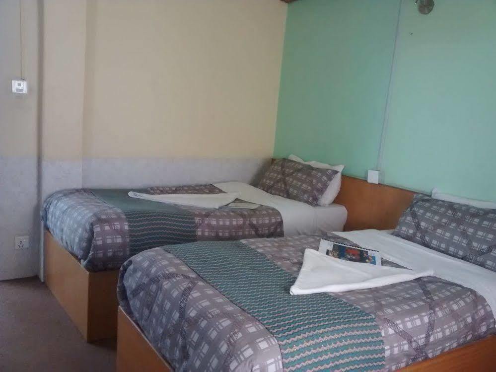 Hotel Nana Kathmandu Exteriör bild