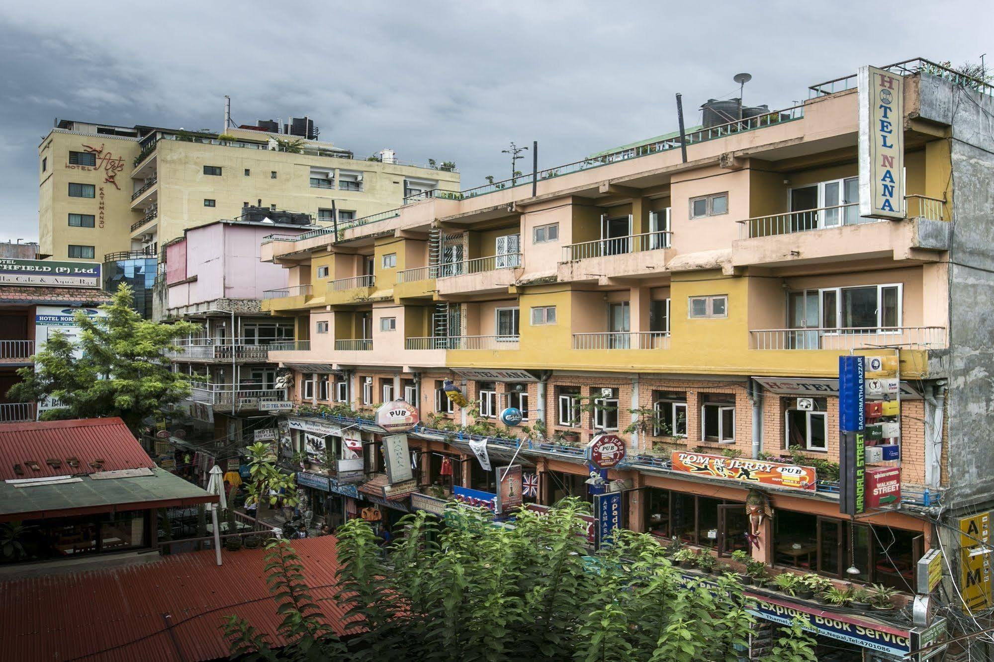 Hotel Nana Kathmandu Exteriör bild