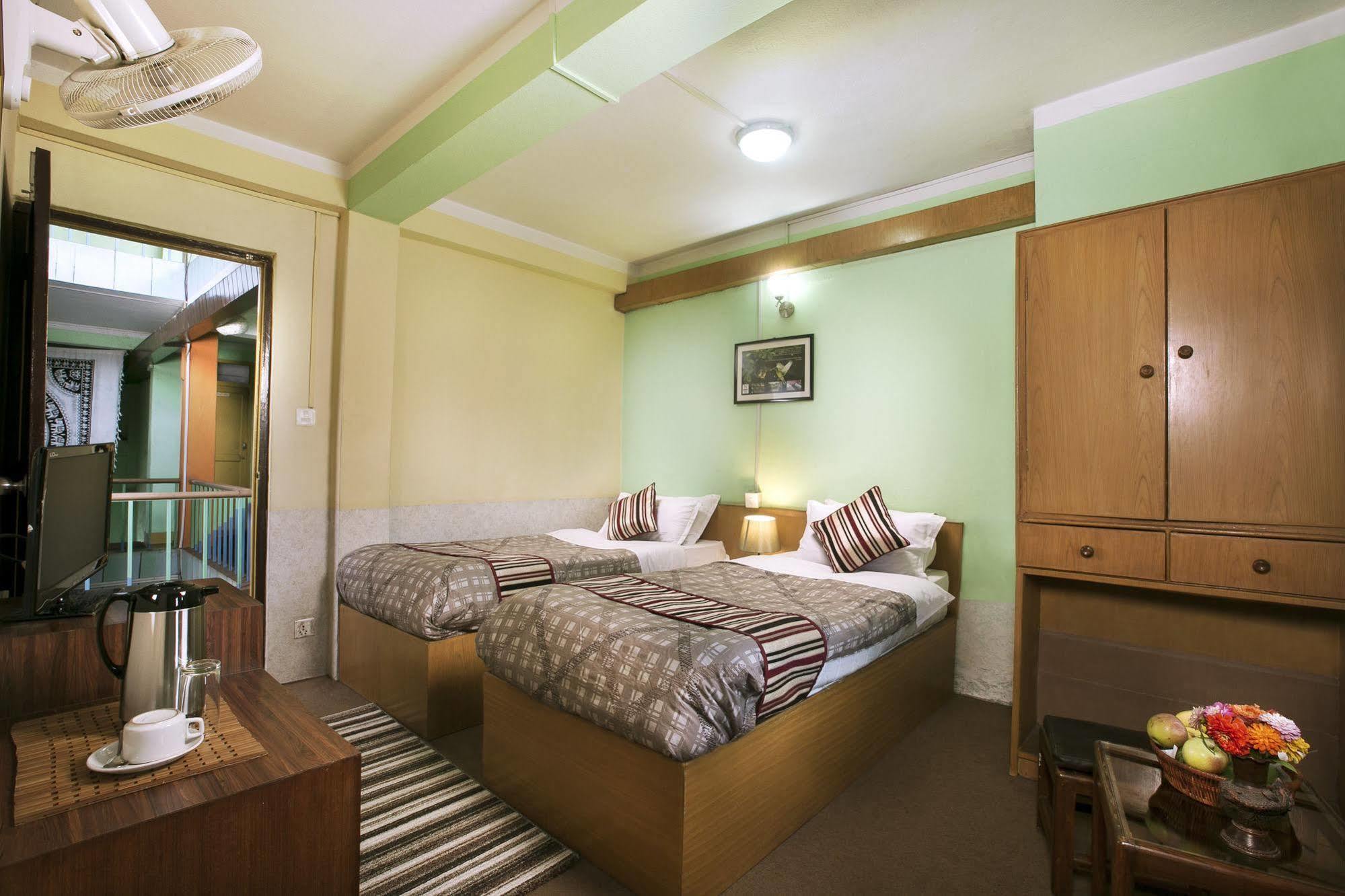 Hotel Nana Kathmandu Exteriör bild