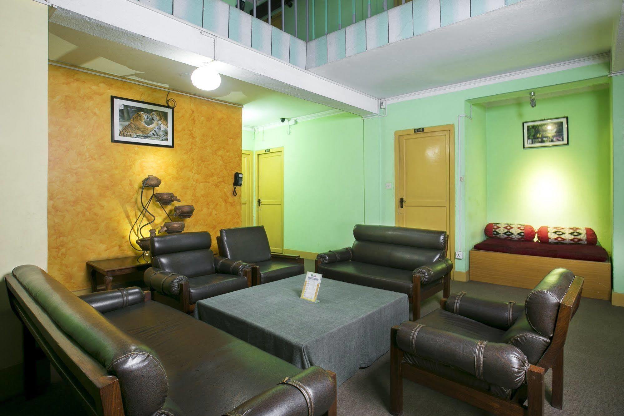 Hotel Nana Kathmandu Exteriör bild